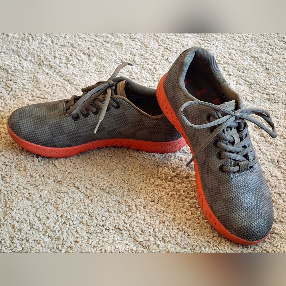 Women's Size 8 NoBull khaki/orange 'chess' Shoes